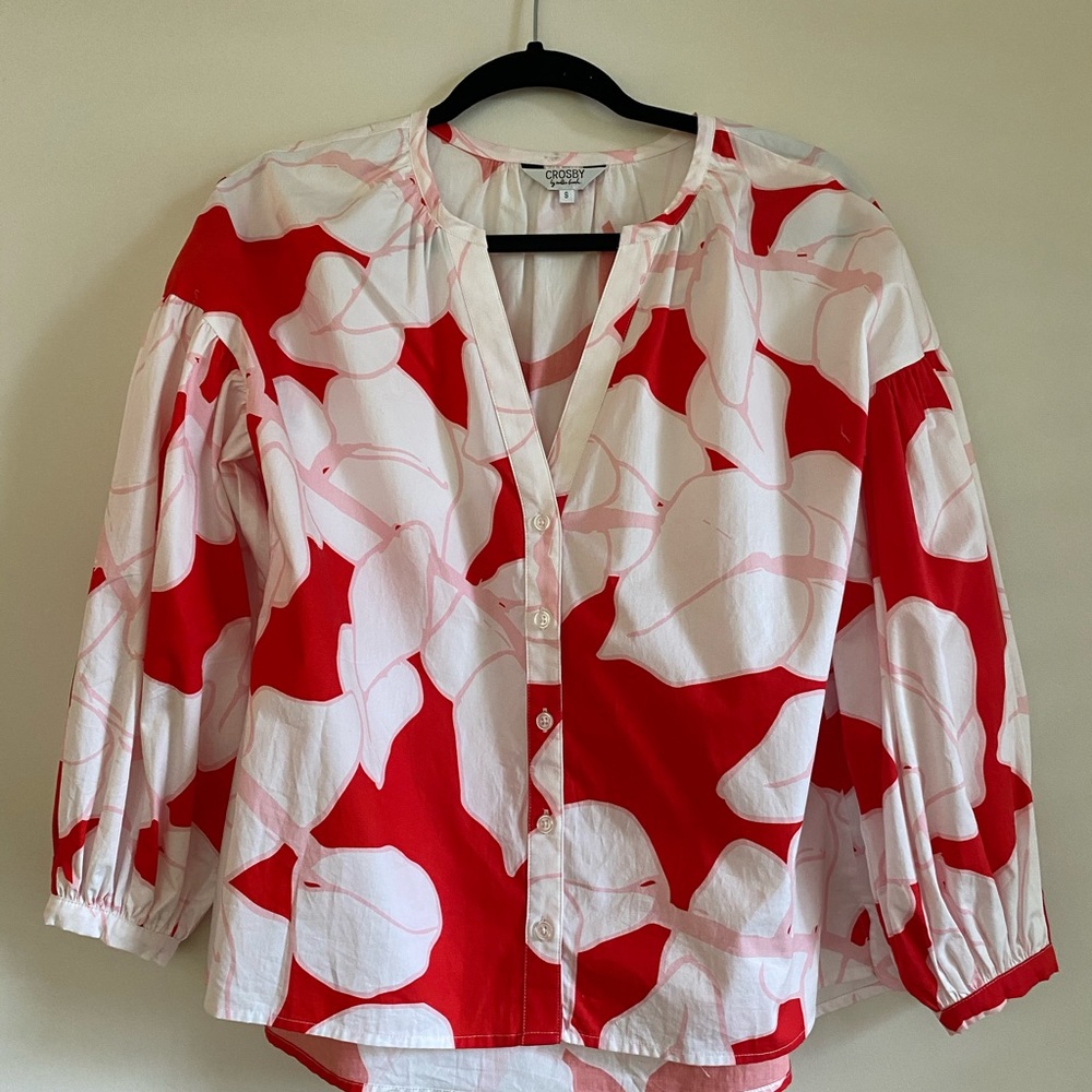 Women’s blouse